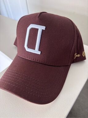 True Brvnd PRECURVED SNAPBACK - brown / WHITE